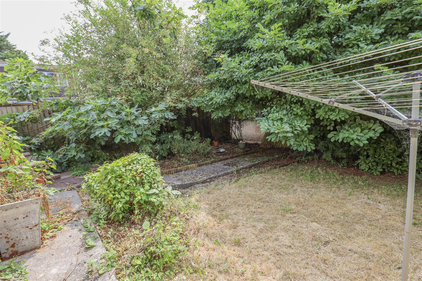 5 Wolfe Close, Cowbridge, Vale of Glamorgan, CF71 7AZ